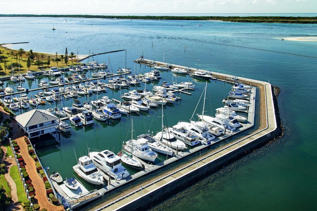 Broadwater Shores Waterfront Apartments Голд-Кост Экстерьер фото